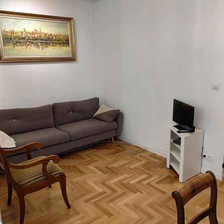 Apartament Przy Starym Miescie Appartement Warschau Buitenkant foto